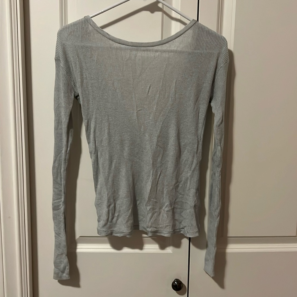 2/$30 💫 Garage open-back long sleeve top